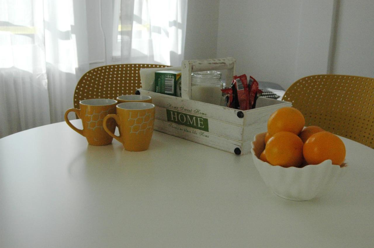 Five Appartement Belgrado Buitenkant foto